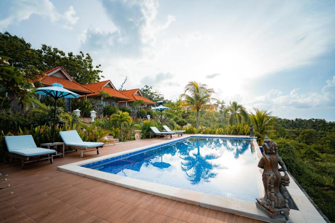 Gara Gara Sea View Hotel Batununggul Luaran gambar