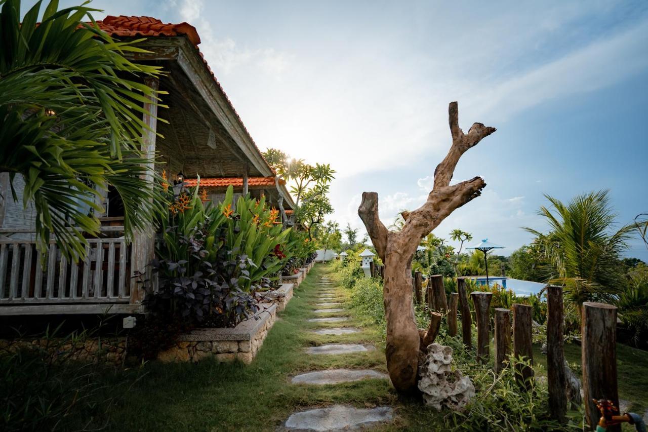 Gara Gara Sea View Hotel Batununggul Luaran gambar