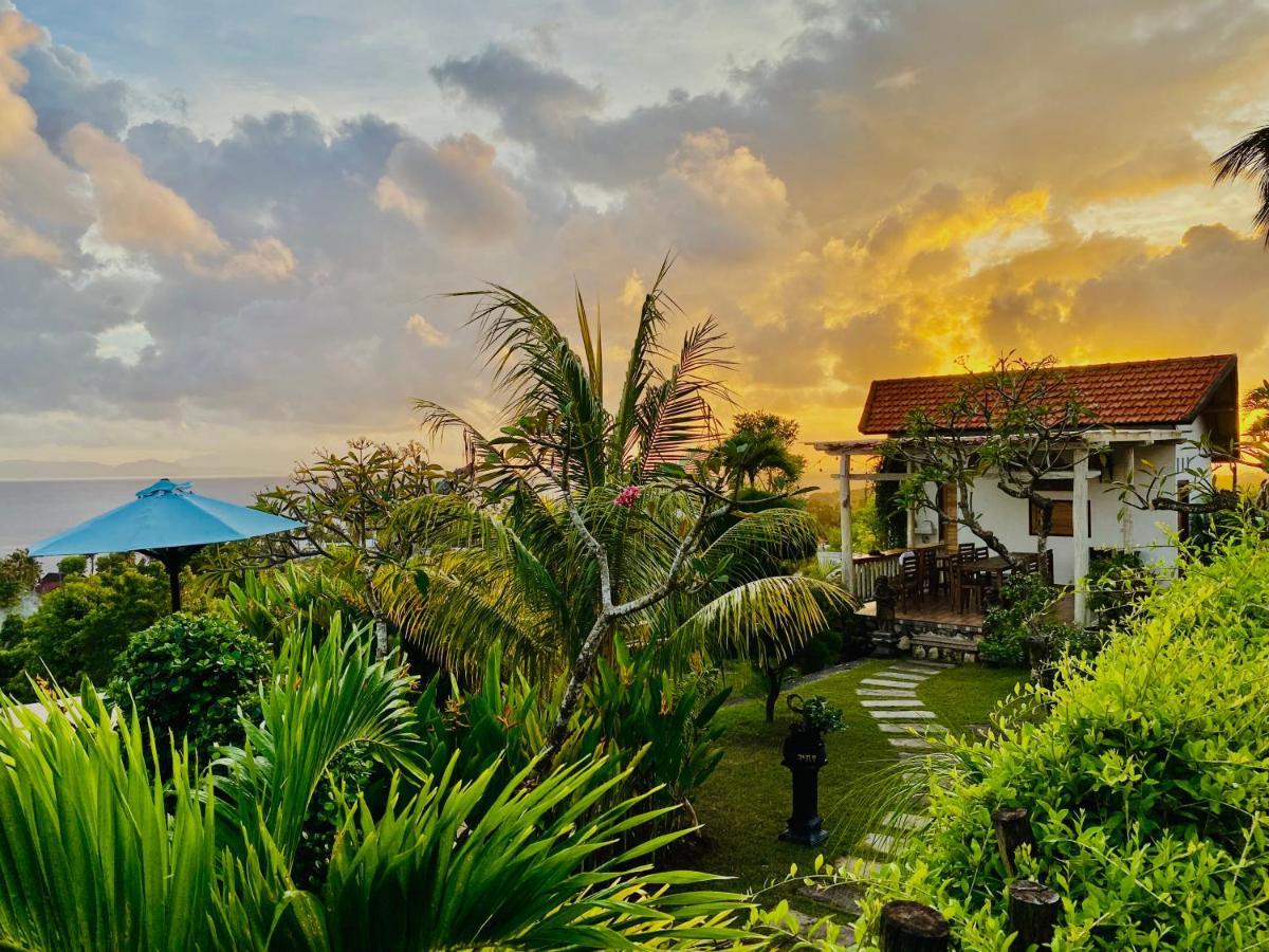 Gara Gara Sea View Hotel Batununggul Luaran gambar